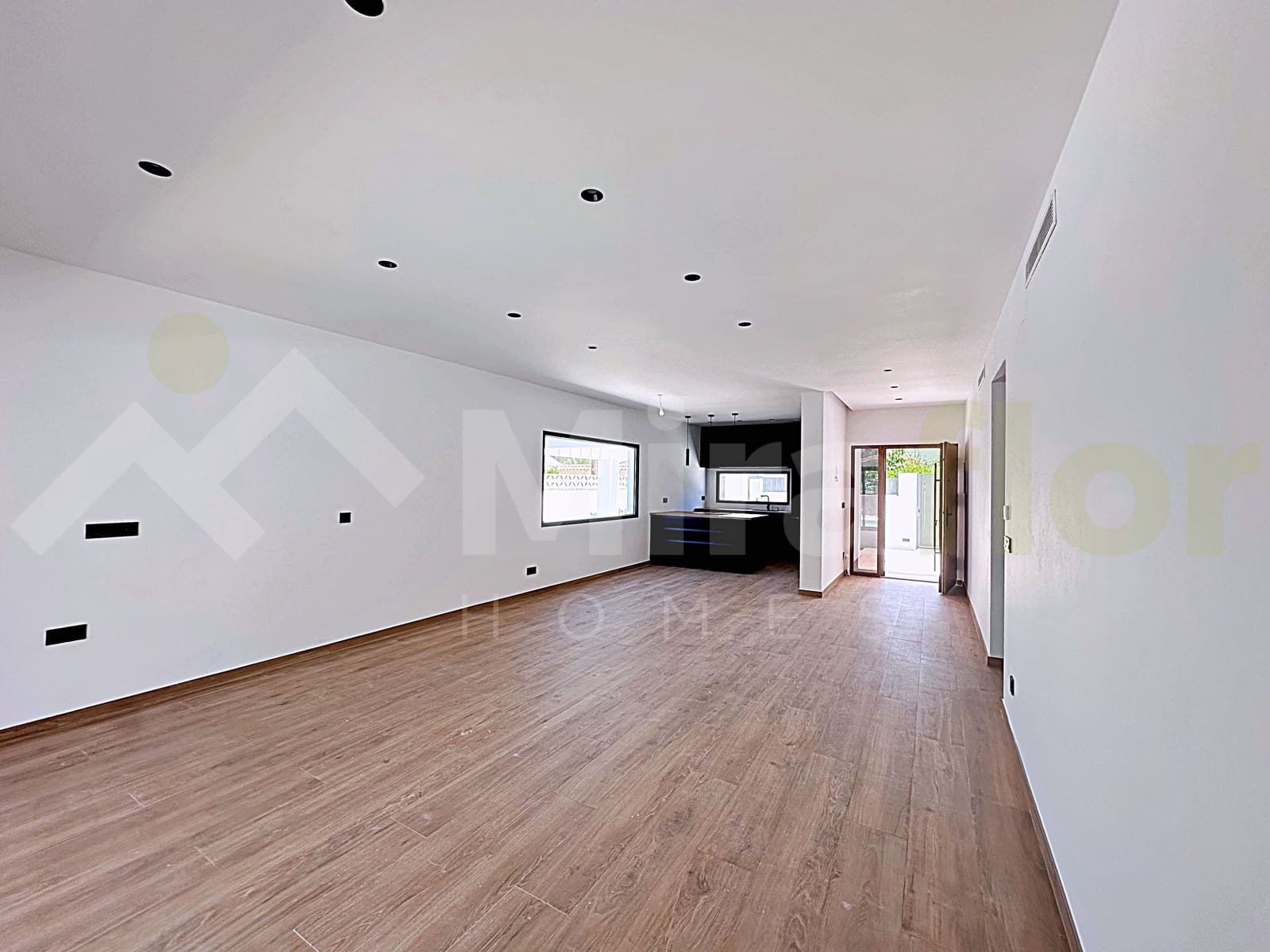 3 bedroom Villa for sale in Denia with pool - € 1,090,000 (Ref: 9893068)
