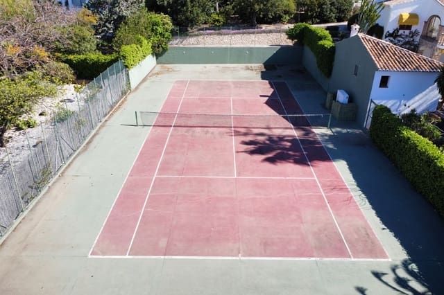 6 sypialnia Willa na sprzedaż w Javea / Xàbia z basenem - 1 750 000 € (Ref: 9904216)
