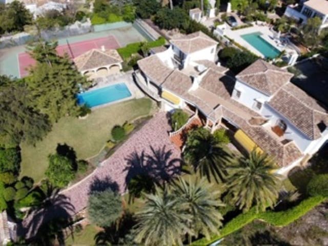 6 bedroom Villa for sale in Javea / Xàbia with pool - € 1,750,000 (Ref: 9904216)