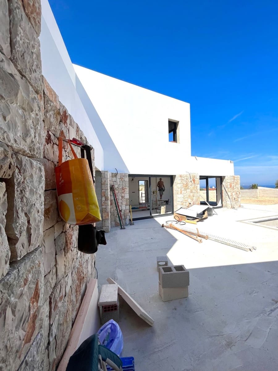 4 makuuhuone Huvila myytävänä paikassa Denia mukana uima-altaan - 1 795 000 € (Ref: 9911691)