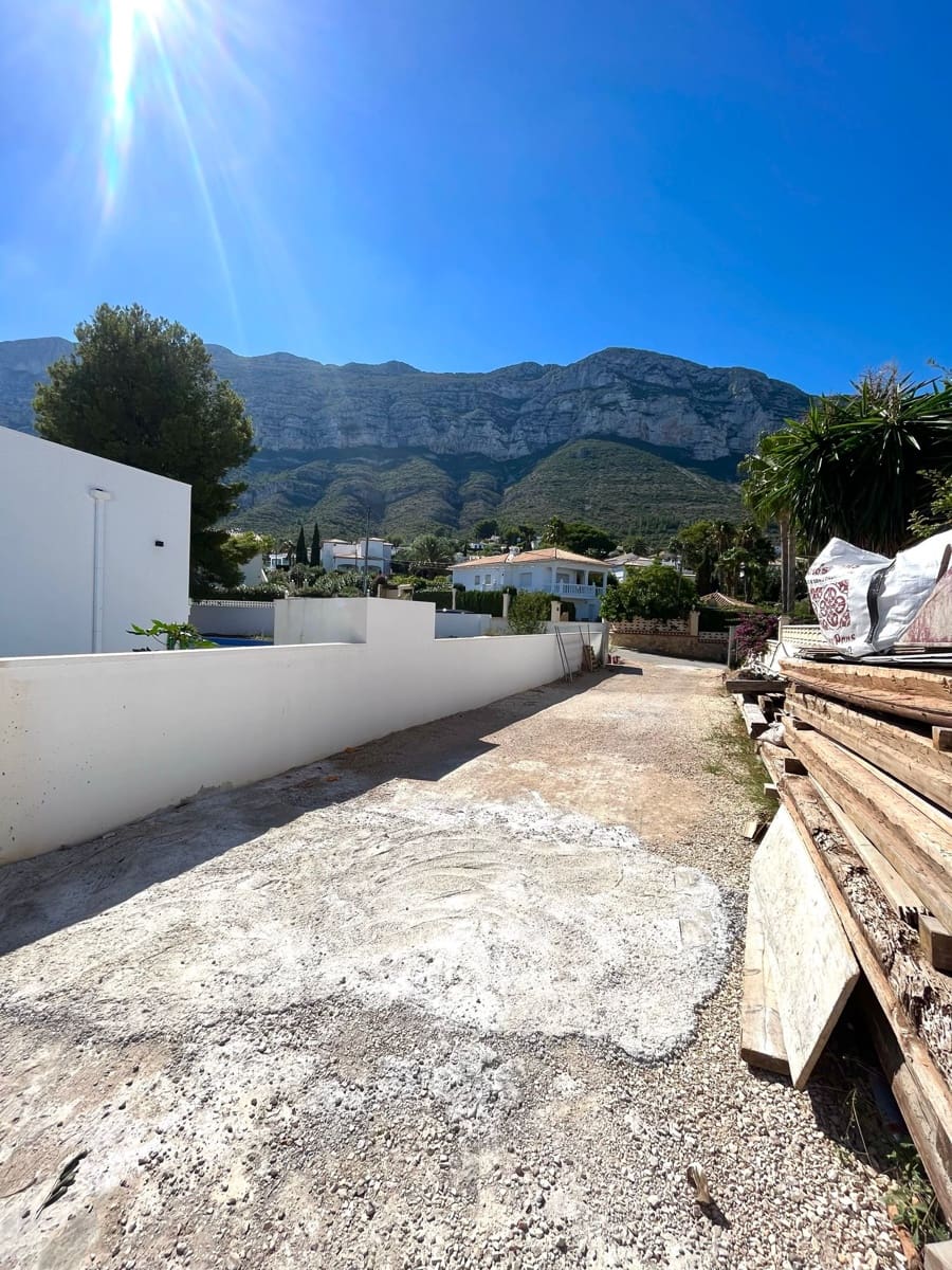 4 makuuhuone Huvila myytävänä paikassa Denia mukana uima-altaan - 1 795 000 € (Ref: 9911691)