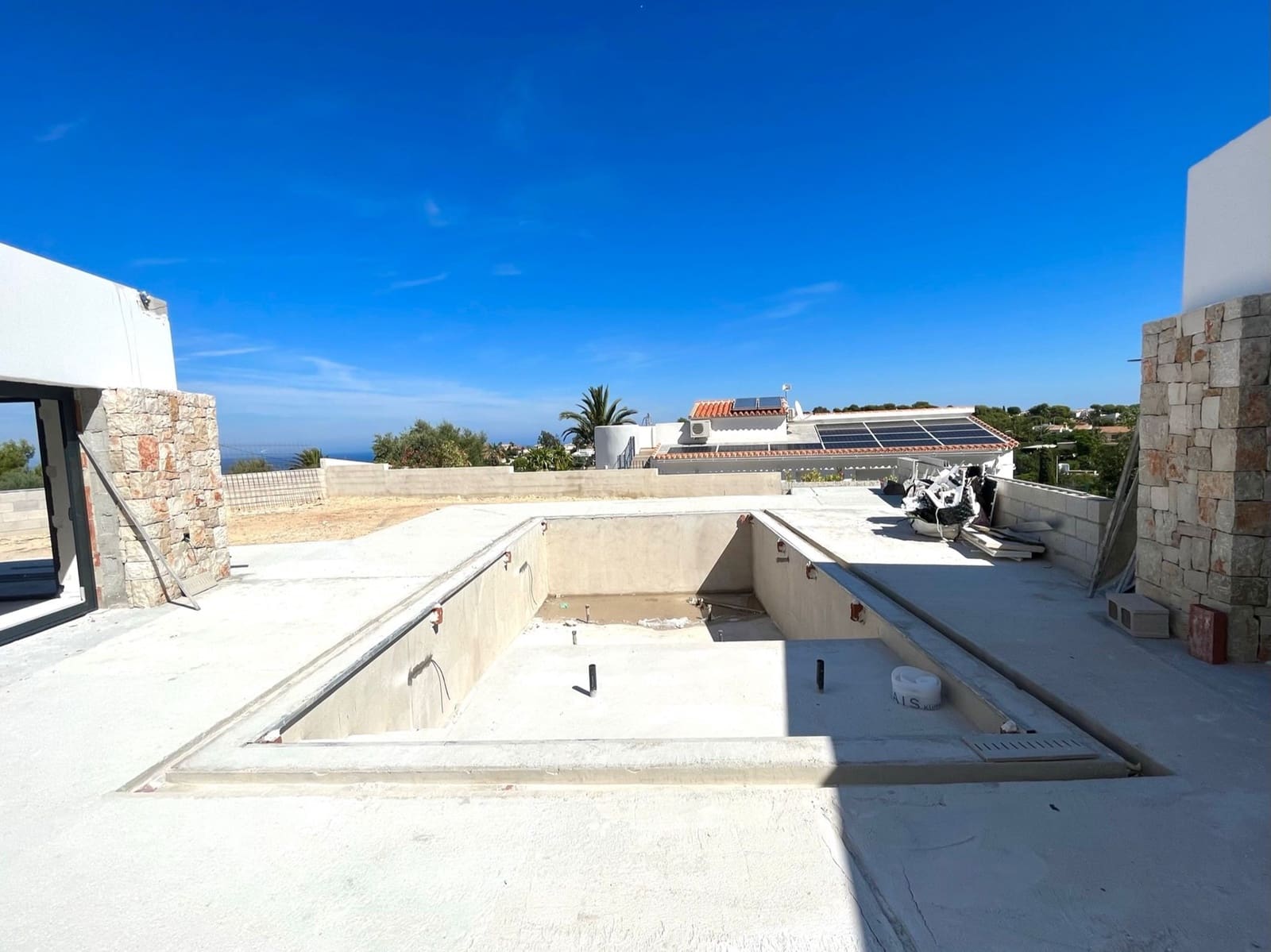 4 makuuhuone Huvila myytävänä paikassa Denia mukana uima-altaan - 1 795 000 € (Ref: 9911691)