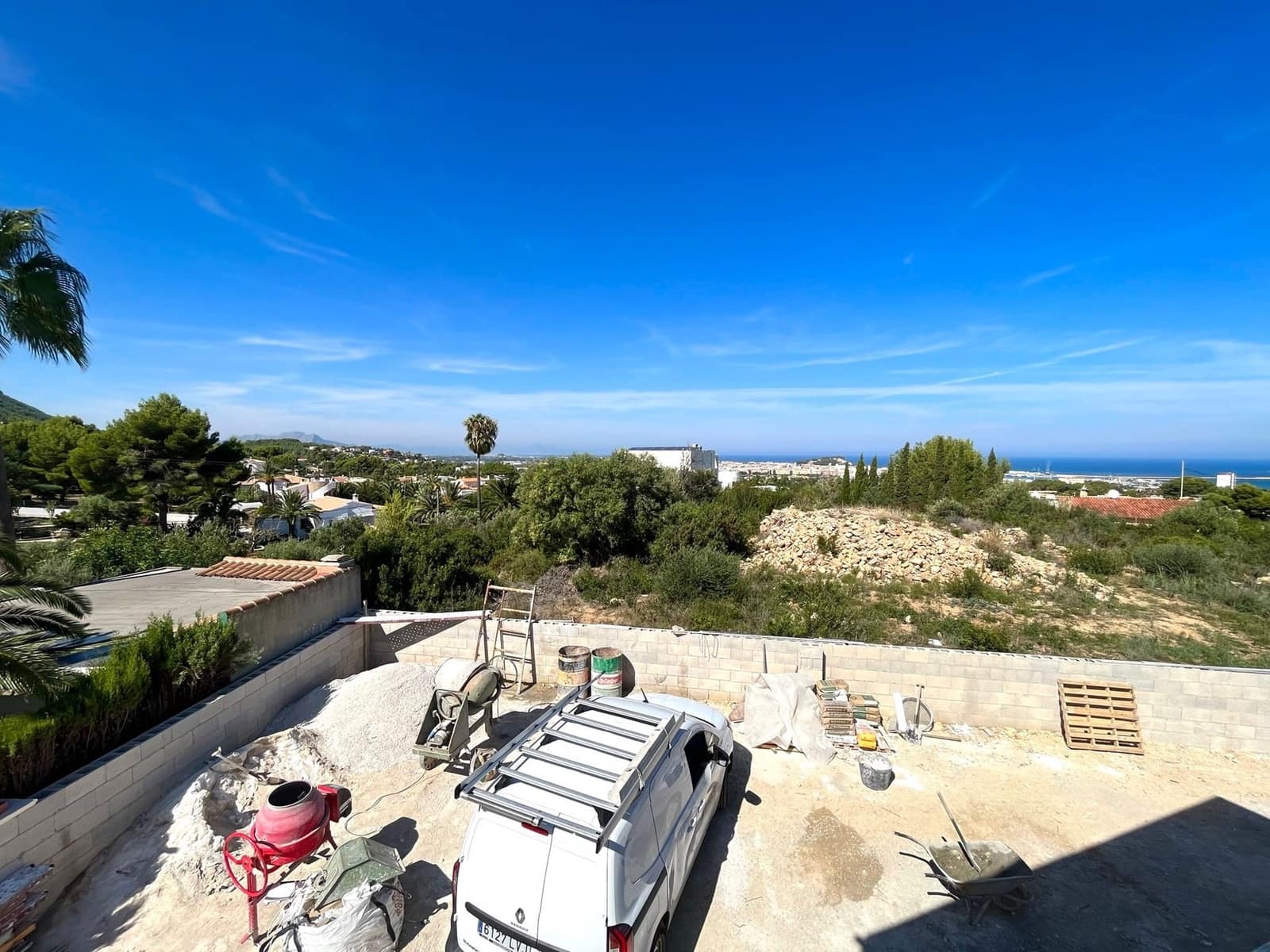 4 makuuhuone Huvila myytävänä paikassa Denia mukana uima-altaan - 1 795 000 € (Ref: 9911691)