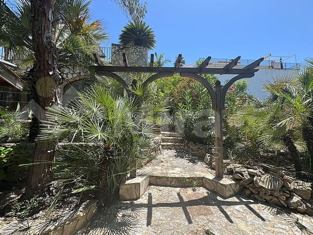 3 bedroom Villa for sale in Monte Pego, Pego with pool - € 425,000 (Ref: 9911837)