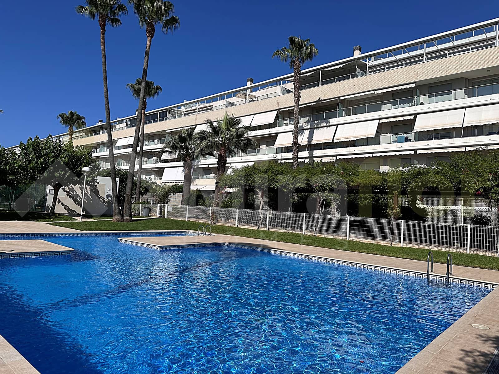 1 sypialnia Penthouse na sprzedaż w Denia z basenem - 274 000 € (Ref: 9914923)