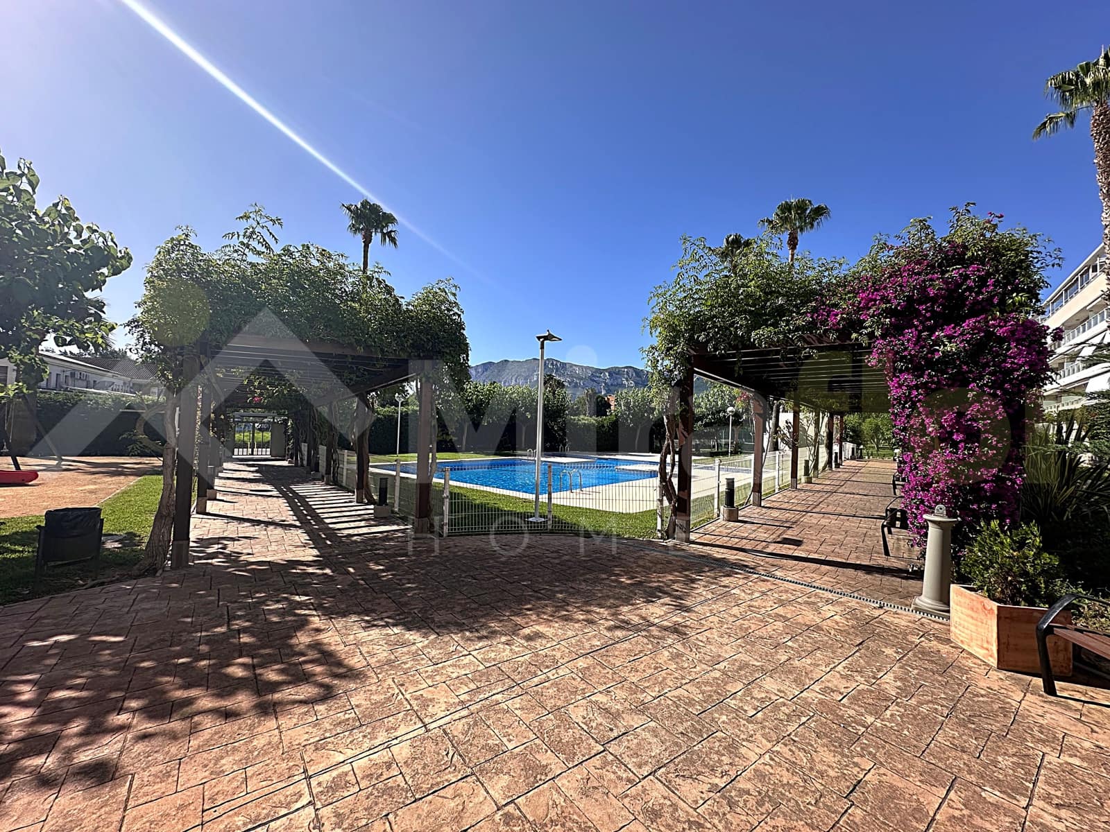 1 sypialnia Penthouse na sprzedaż w Denia z basenem - 274 000 € (Ref: 9914923)