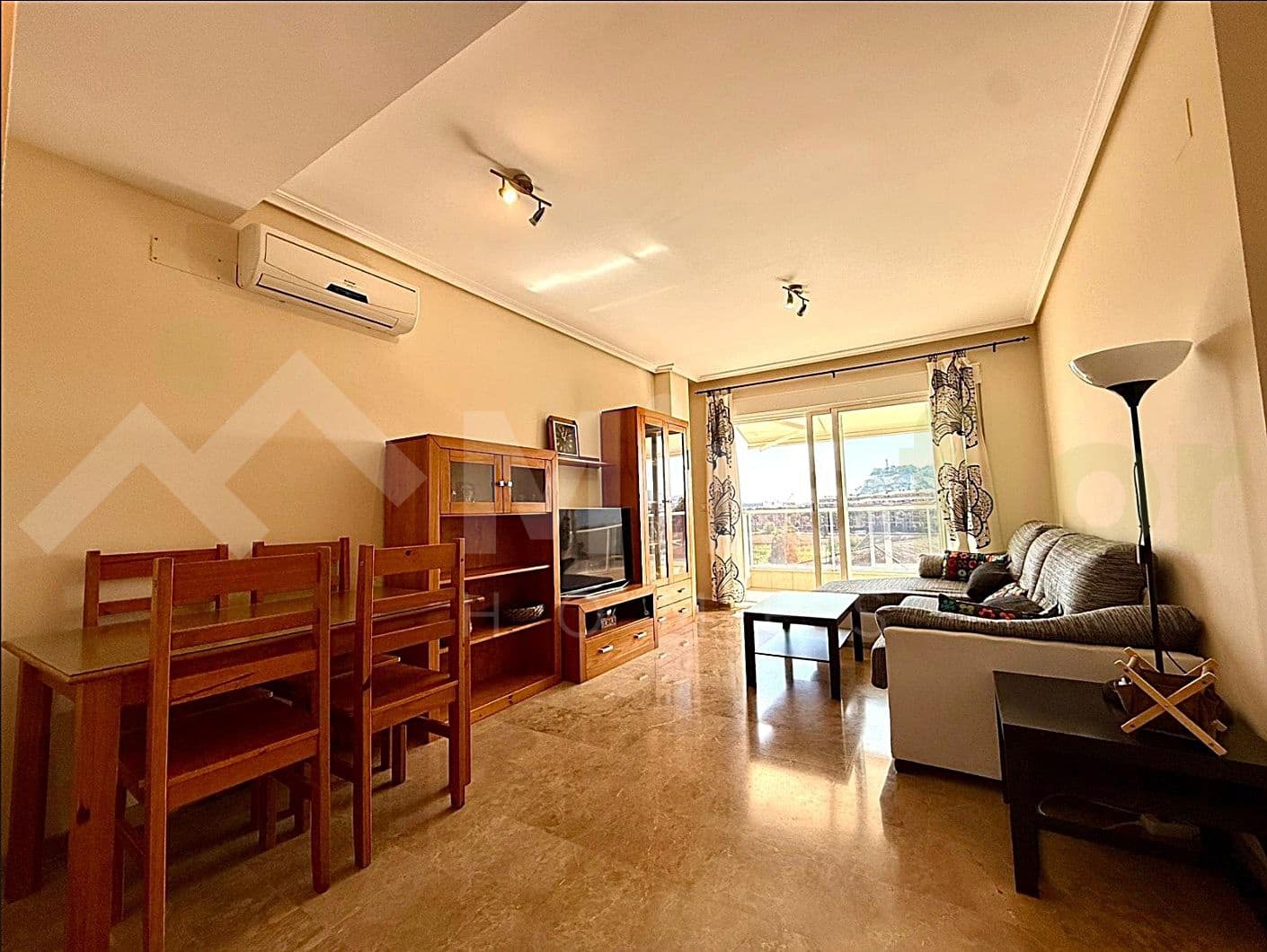 2 sovrum Lägenhet till salu i Denia med pool - 360 000 € (Ref: 9914924)