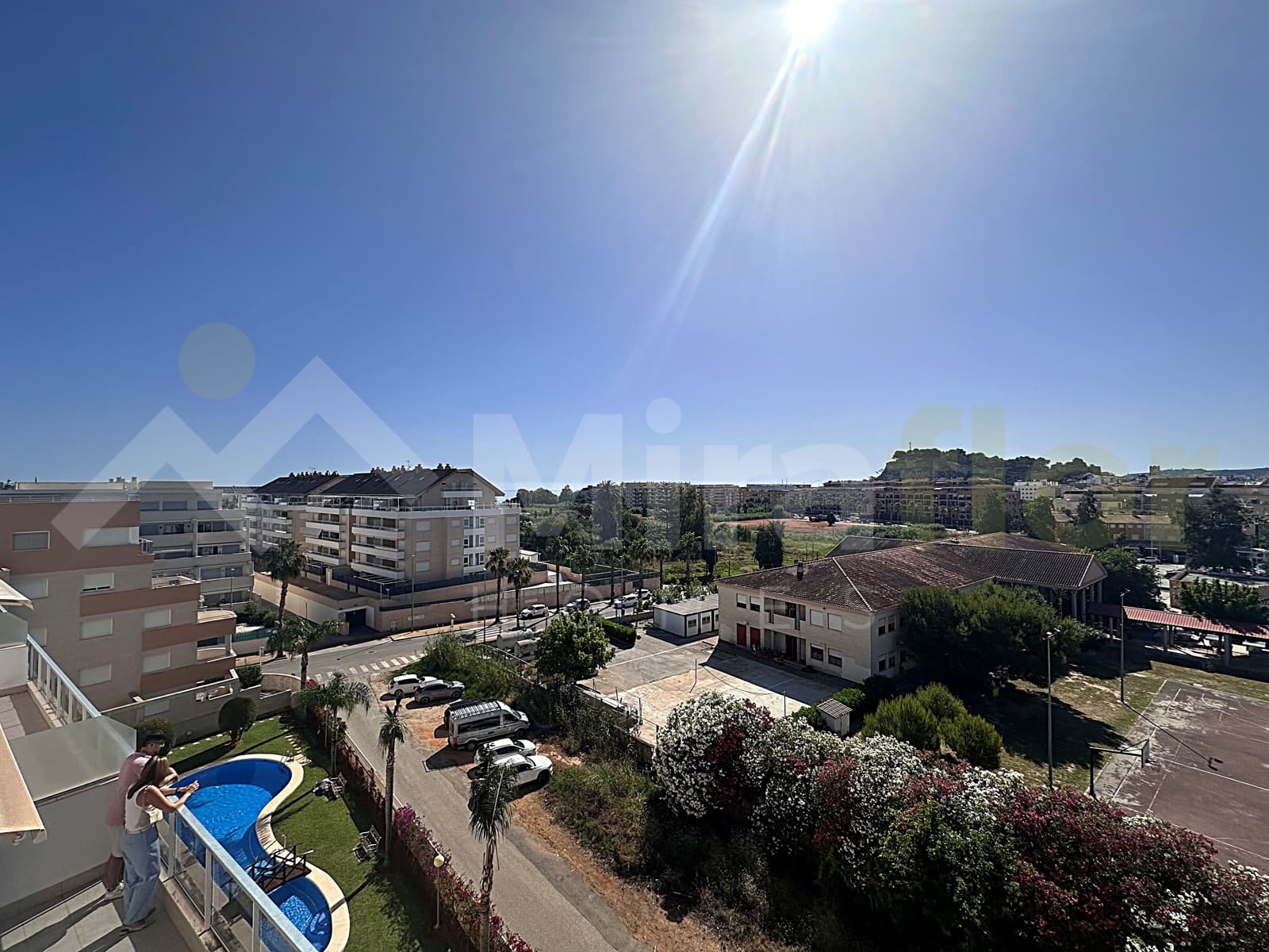 2 sovrum Lägenhet till salu i Denia med pool - 360 000 € (Ref: 9914924)