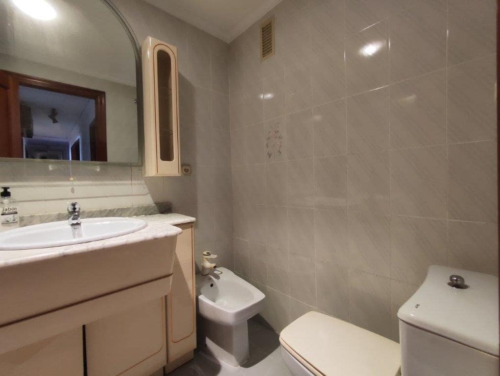 3 makuuhuone Asunto myytävänä paikassa Denia mukana uima-altaan - 220 000 € (Ref: 9915467)
