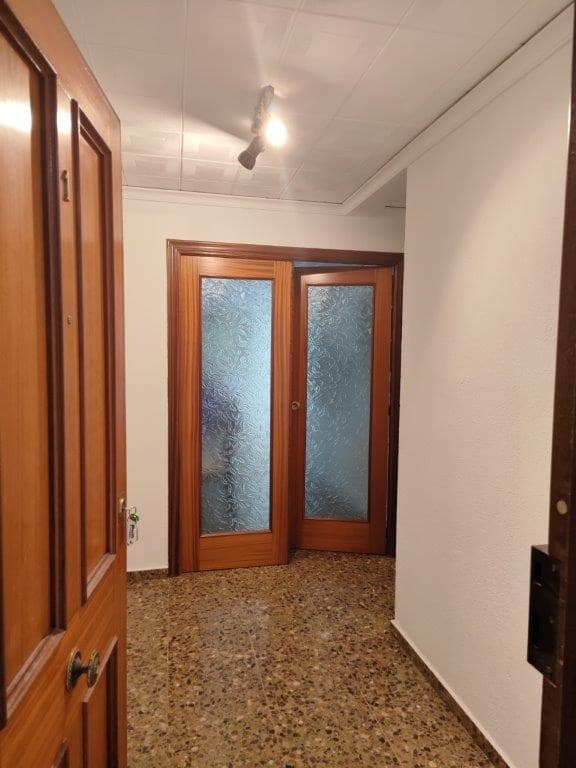 3 makuuhuone Asunto myytävänä paikassa Denia mukana uima-altaan - 220 000 € (Ref: 9915467)