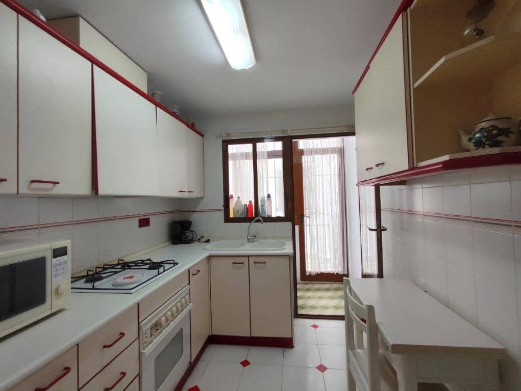 3 makuuhuone Asunto myytävänä paikassa Denia mukana uima-altaan - 220 000 € (Ref: 9915467)
