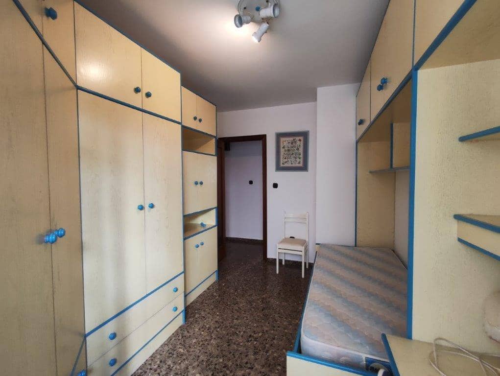 3 makuuhuone Asunto myytävänä paikassa Denia mukana uima-altaan - 220 000 € (Ref: 9915467)