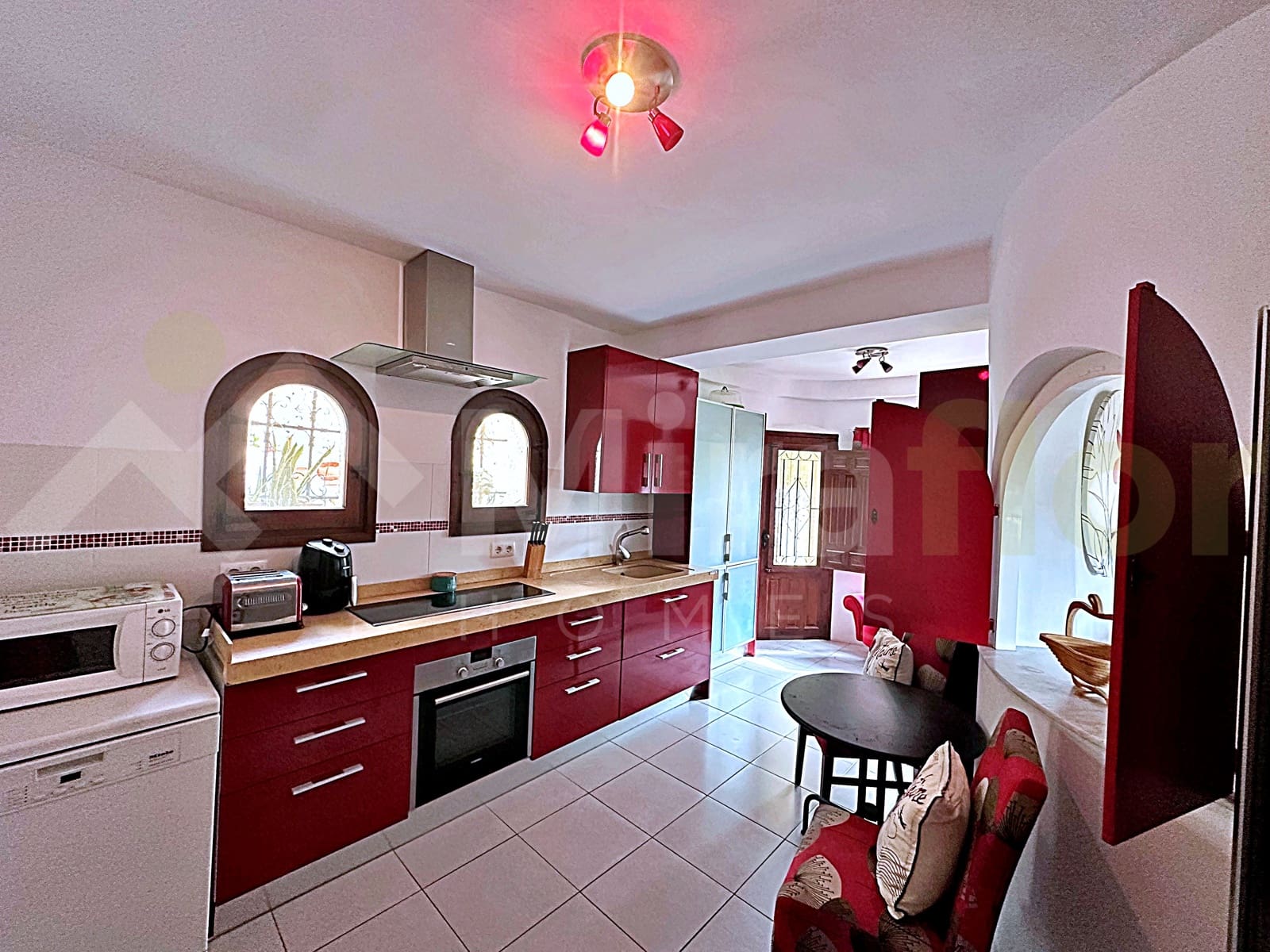 6 soverom Villa til salgs i Benissa med svømmebasseng - € 590 000 (Ref: 9935187)
