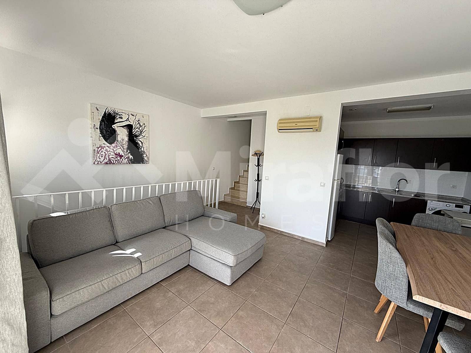 3 soverom Rekkehus til salgs i Monte Solana med svømmebasseng - € 259 000 (Ref: 9938987)