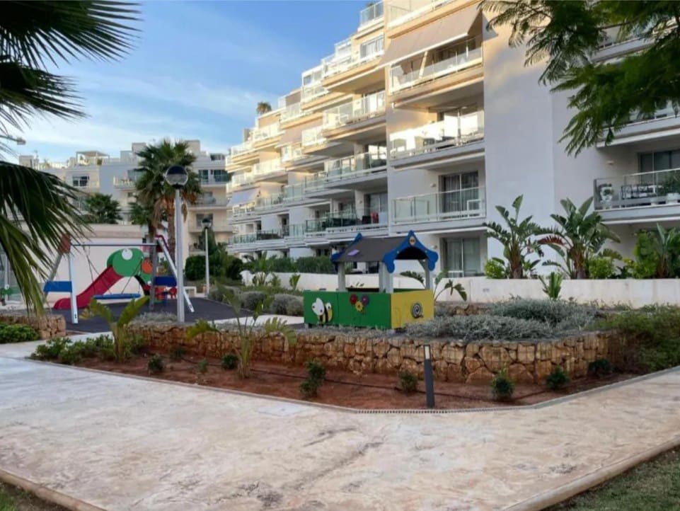 2 makuuhuone Huoneisto myytävänä paikassa Denia mukana uima-altaan - 410 000 € (Ref: 9940663)