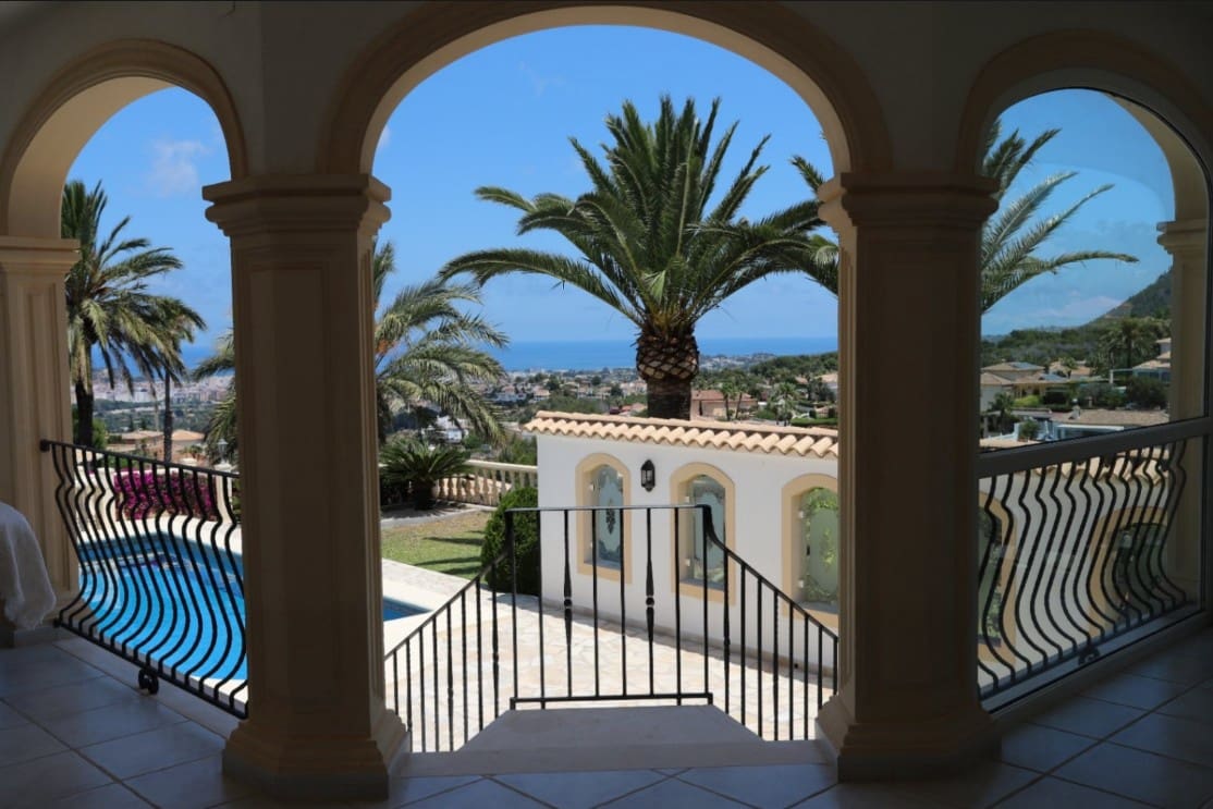 6 makuuhuone Huvila myytävänä paikassa Denia mukana uima-altaan - 890 000 € (Ref: 9941517)