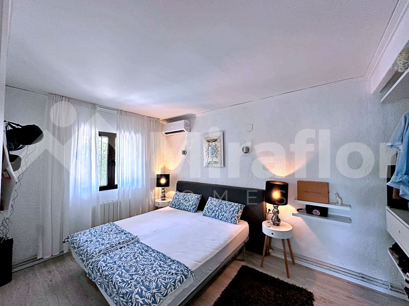 4 bedroom Villa for sale in Denia with pool - € 980,000 (Ref: 9946792)