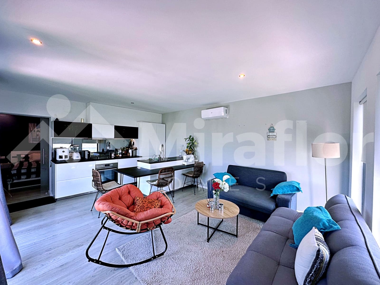 4 bedroom Villa for sale in Denia with pool - € 980,000 (Ref: 9946792)