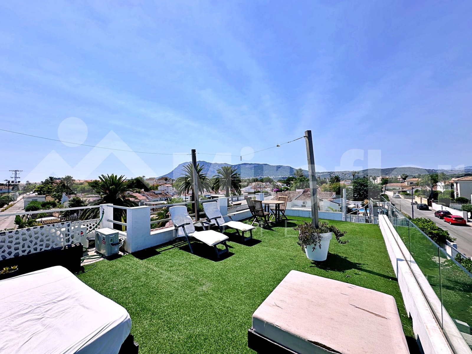 4 bedroom Villa for sale in Denia with pool - € 980,000 (Ref: 9946792)