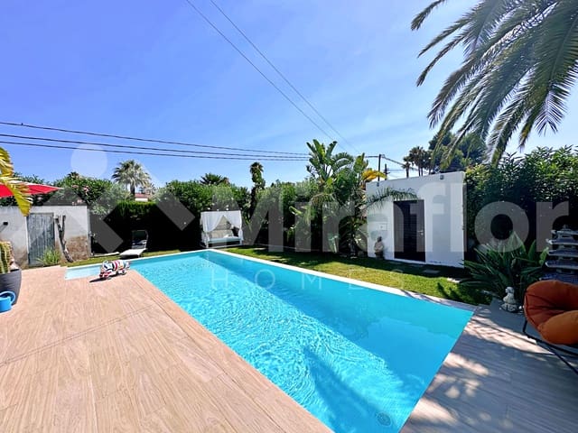 4 sypialnia Willa na sprzedaż w Dénia z basenem - 980 000 € (Ref: 9946792)