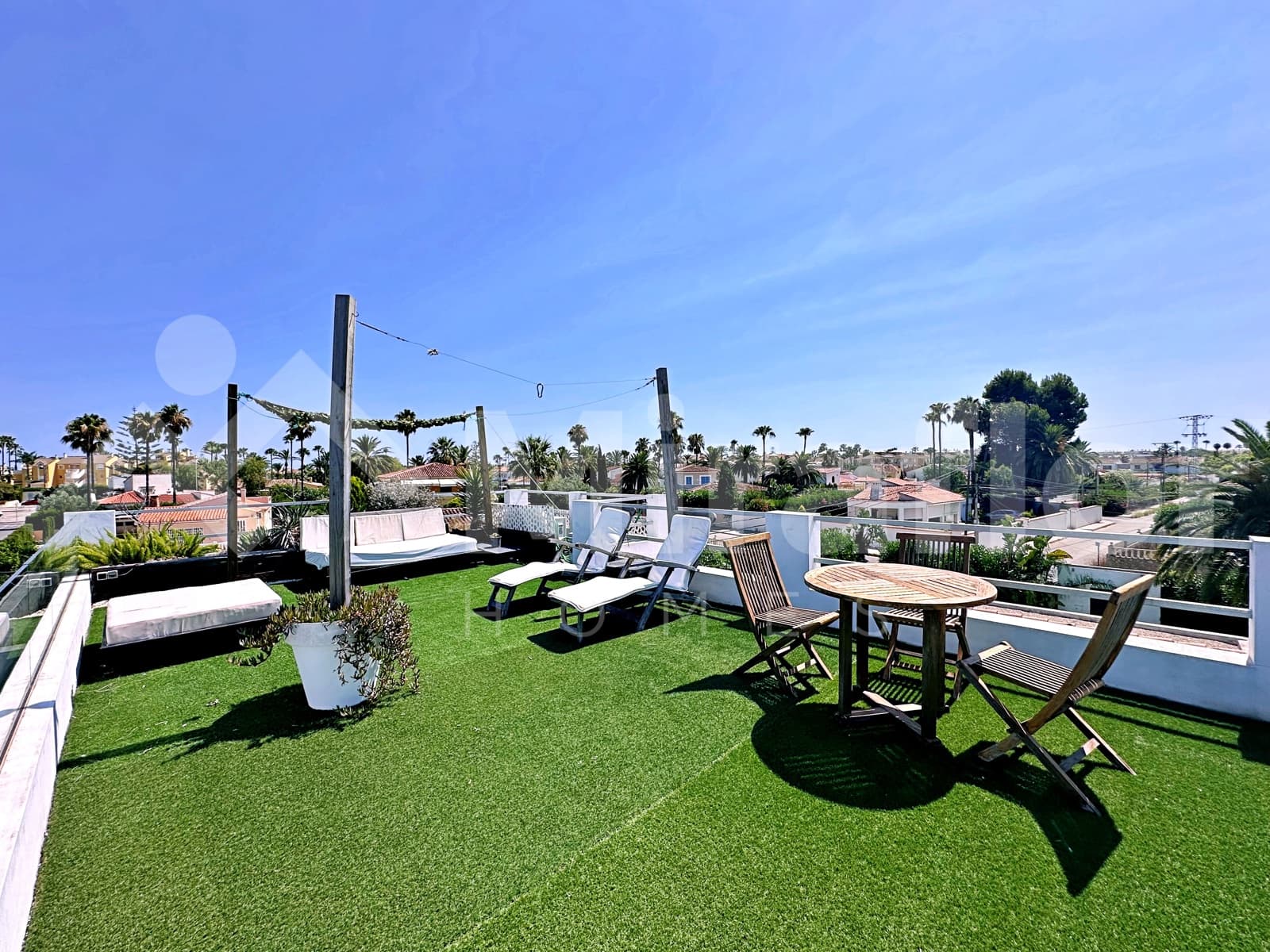 4 bedroom Villa for sale in Denia with pool - € 980,000 (Ref: 9946792)