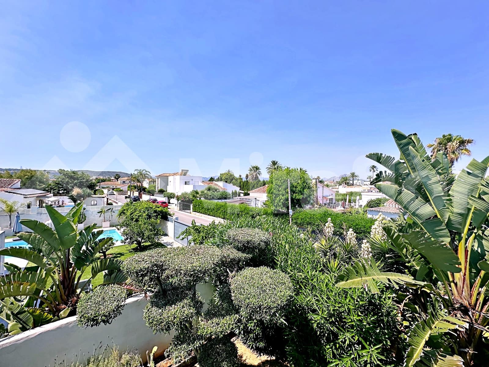 4 bedroom Villa for sale in Denia with pool - € 980,000 (Ref: 9946792)
