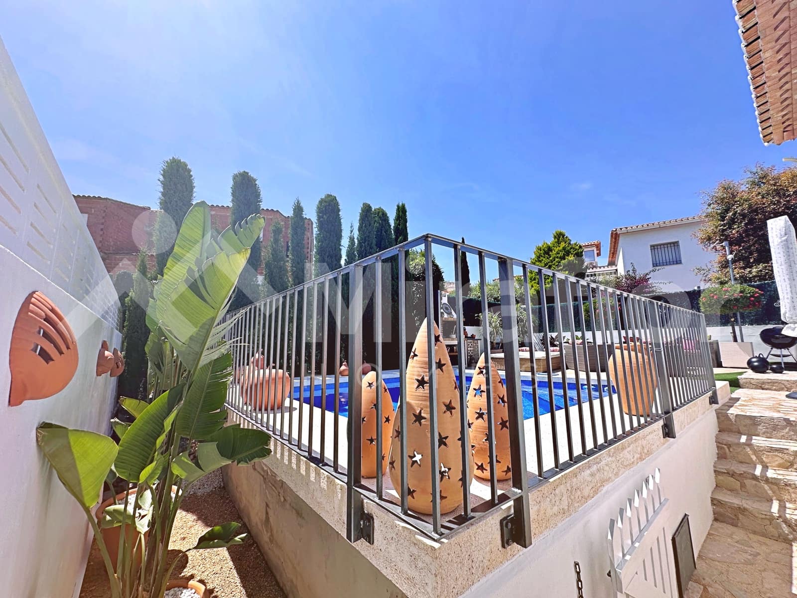 2 slaapkamer Villa te koop in Rafol de Almunia met zwembad - € 315.000 (Ref: 9972240)