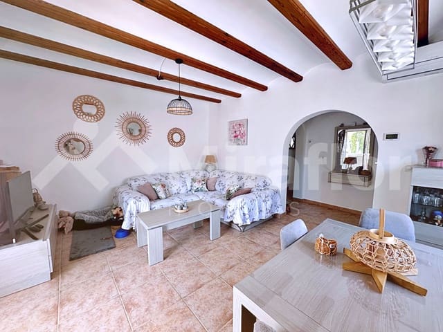2 soverom Villa til salgs i Ráfol de Almunia med svømmebasseng - € 315 000 (Ref: 9972240)