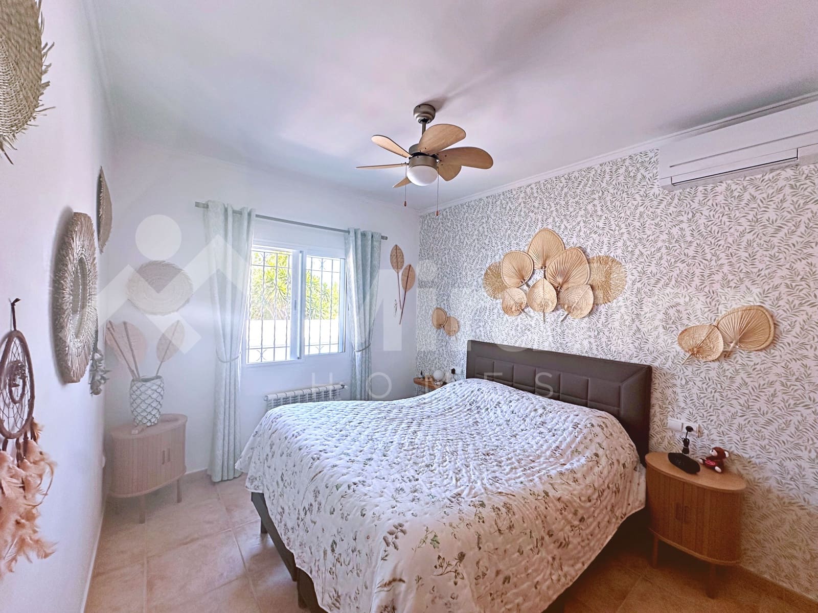 2 slaapkamer Villa te koop in Rafol de Almunia met zwembad - € 315.000 (Ref: 9972240)