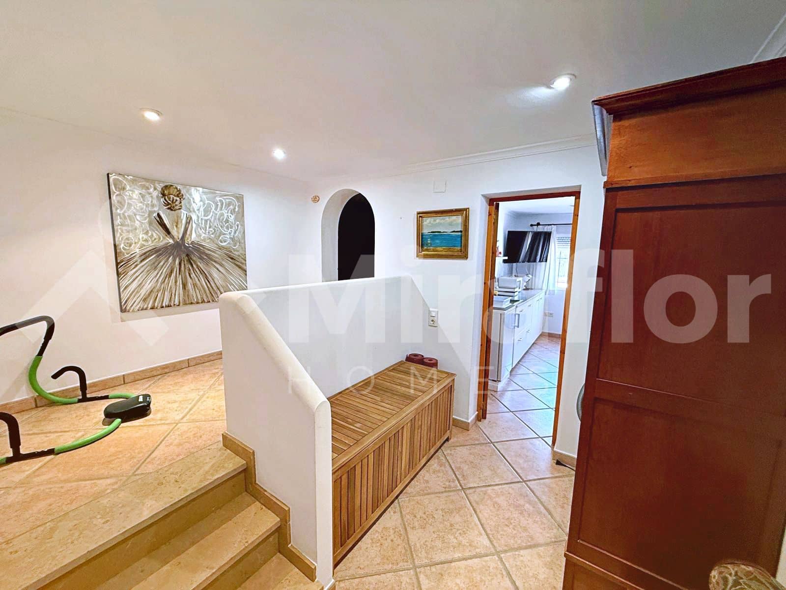 4 Zimmer Villa zu verkaufen in Monte Pego mit Pool - 745.000 € (Ref: 9974273)