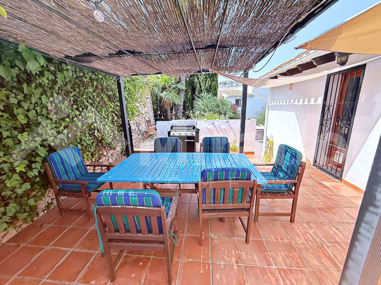 4 Zimmer Villa zu verkaufen in Monte Pego mit Pool - 745.000 € (Ref: 9974273)