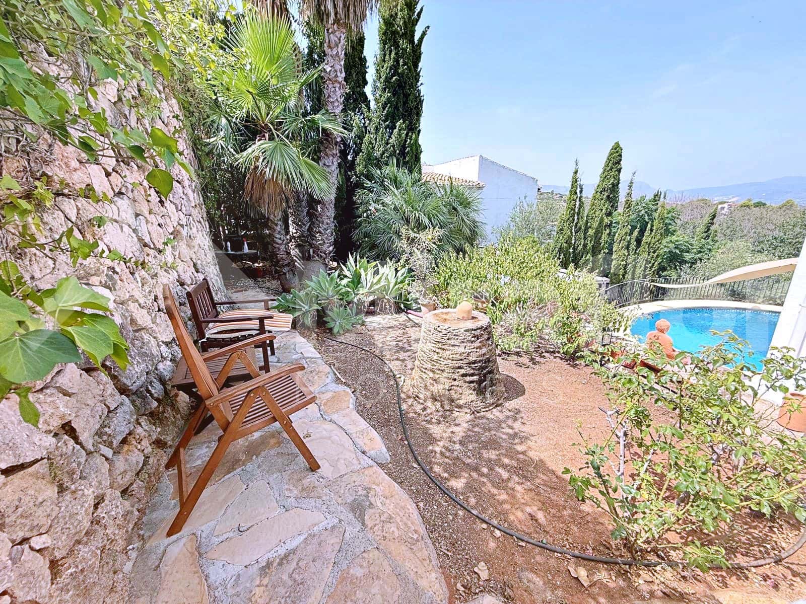 4 Zimmer Villa zu verkaufen in Monte Pego mit Pool - 745.000 € (Ref: 9974273)