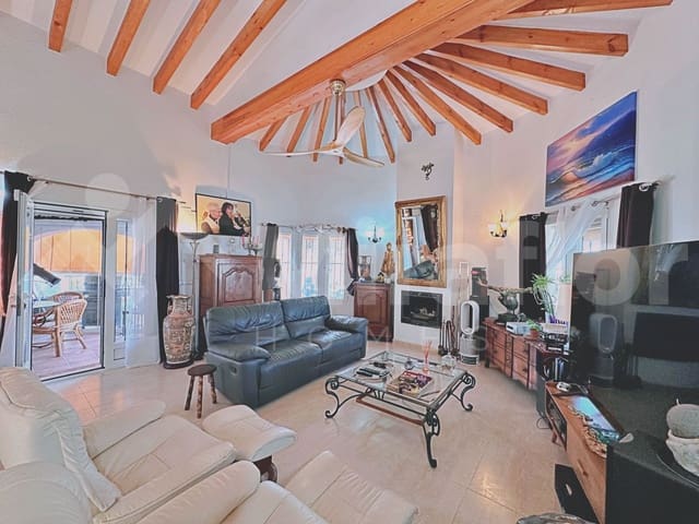 4 bedroom Villa for sale in Monte Pego, Pego with pool - € 599,000 (Ref: 9993570)