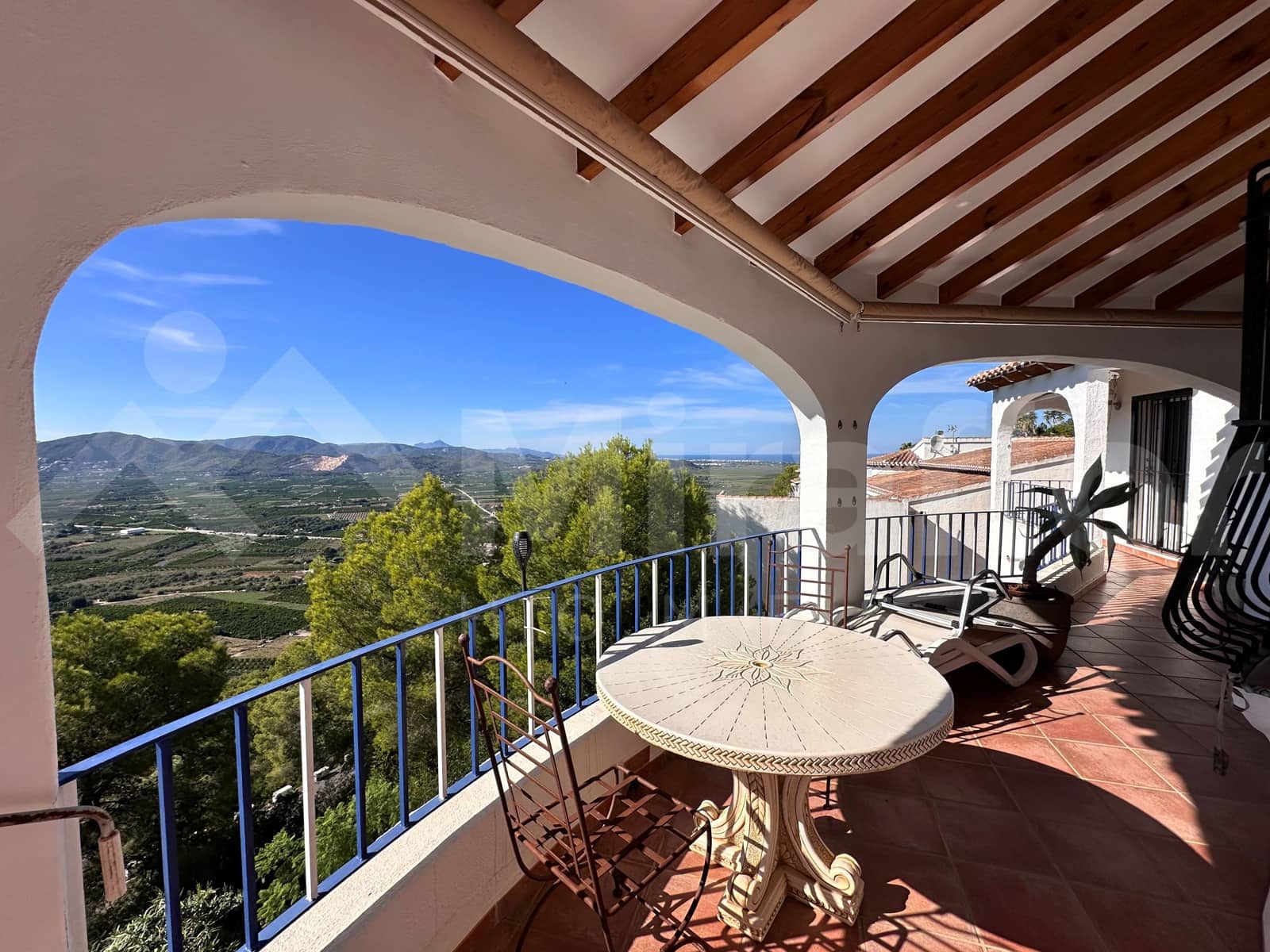 4 bedroom Villa for sale in Monte Pego with pool garage - € 599,000 (Ref: 9993570)