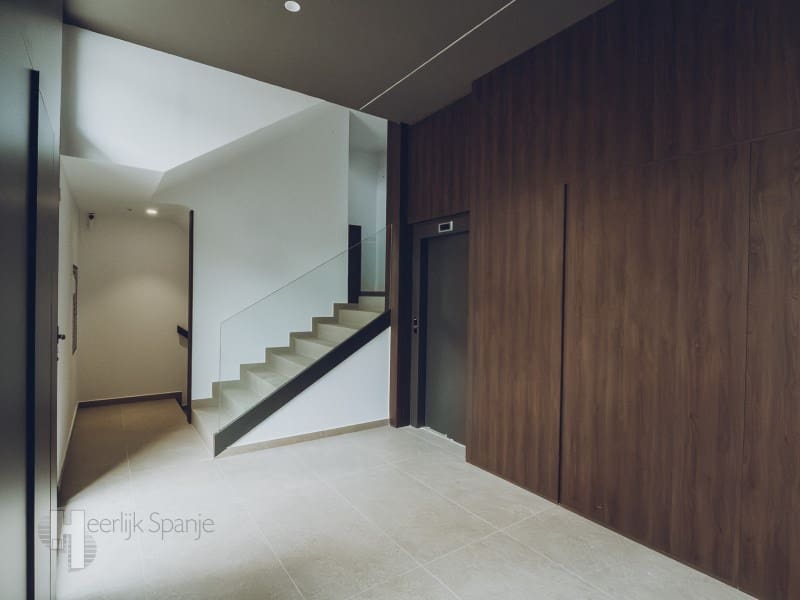 Ático de 3 habitaciones en Redován en venta - 215.000 € (Ref: 10003665)