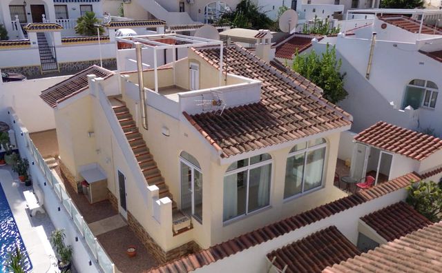 2 Zimmer Villa zu verkaufen in La Marquesa, Rojales mit Pool Garage - 179.950 € (Ref: 10003668)