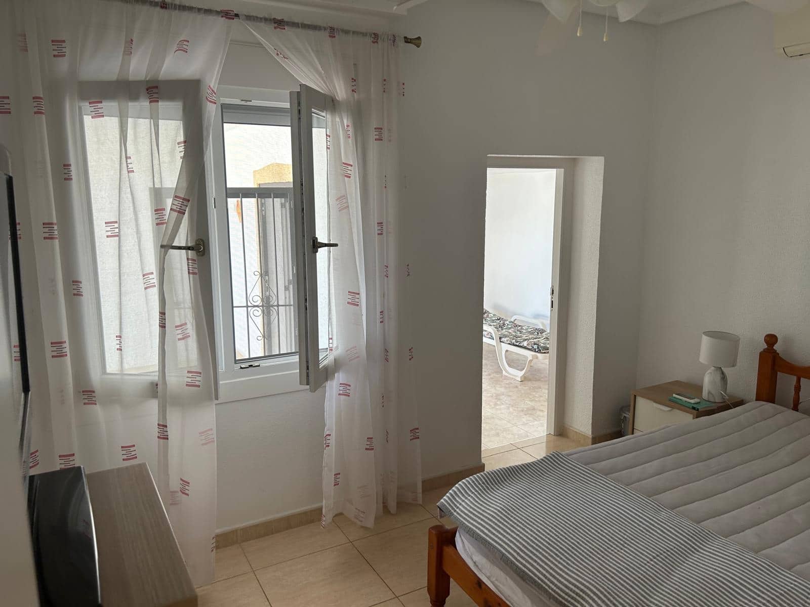2 Zimmer Villa zu verkaufen in La Marquesa mit Pool Garage - 179.950 € (Ref: 10003668)