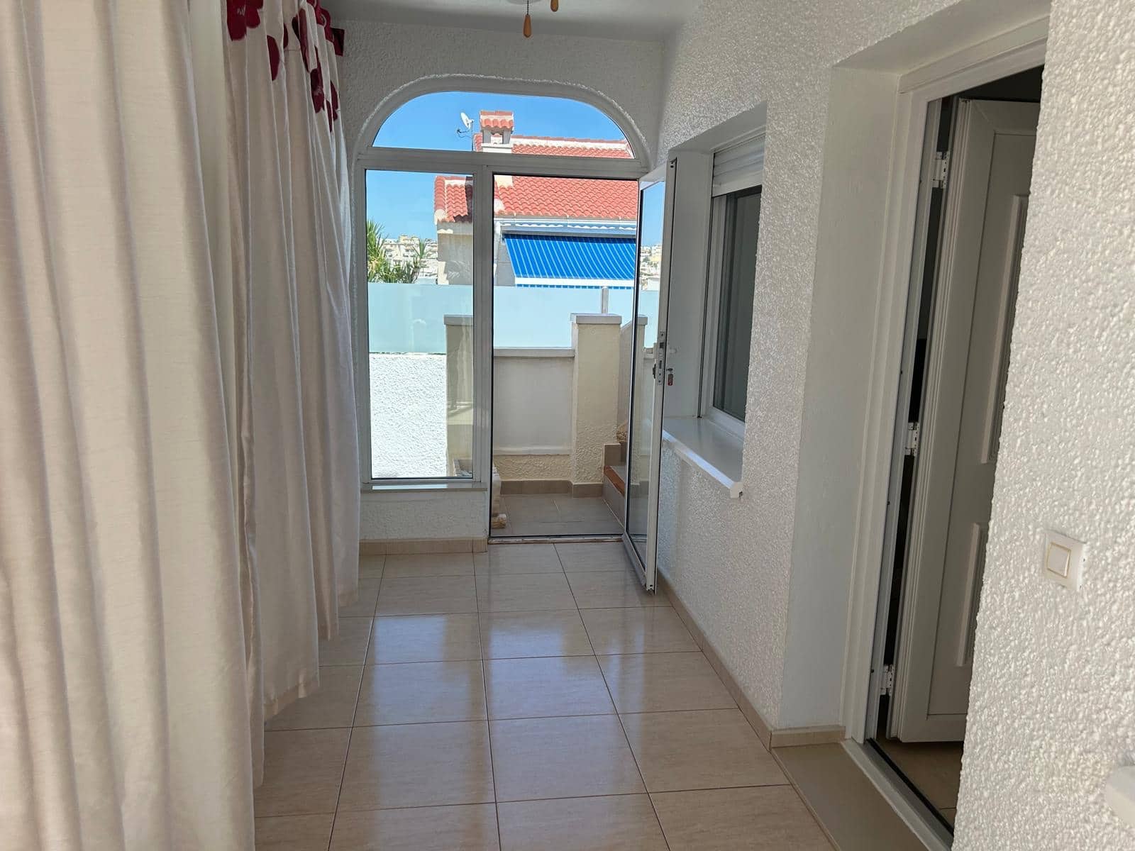 2 Zimmer Villa zu verkaufen in La Marquesa mit Pool Garage - 179.950 € (Ref: 10003668)