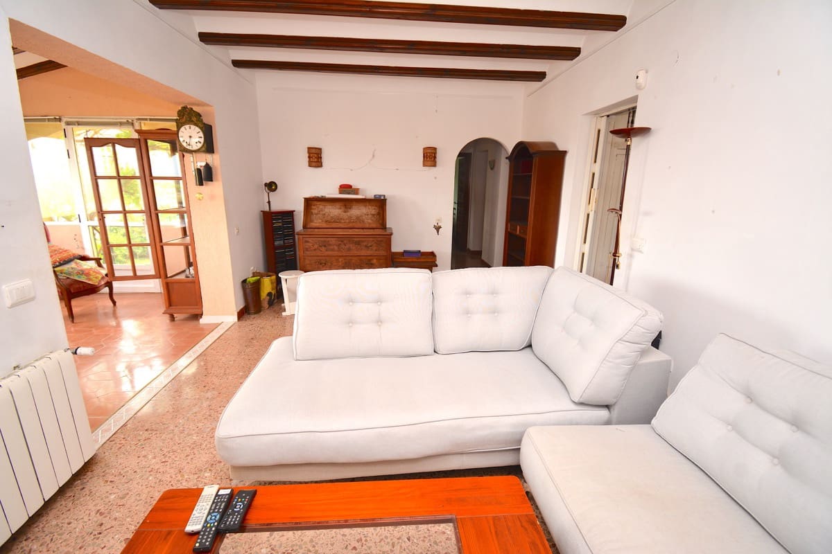 3 makuuhuone Maalaistalo myytävänä paikassa Denia - 395 000 € (Ref: 10003696)