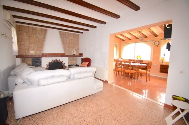 3 quarto Quinta/Casa Rural para venda em Dénia - 395 000 € (Ref: 10003696)