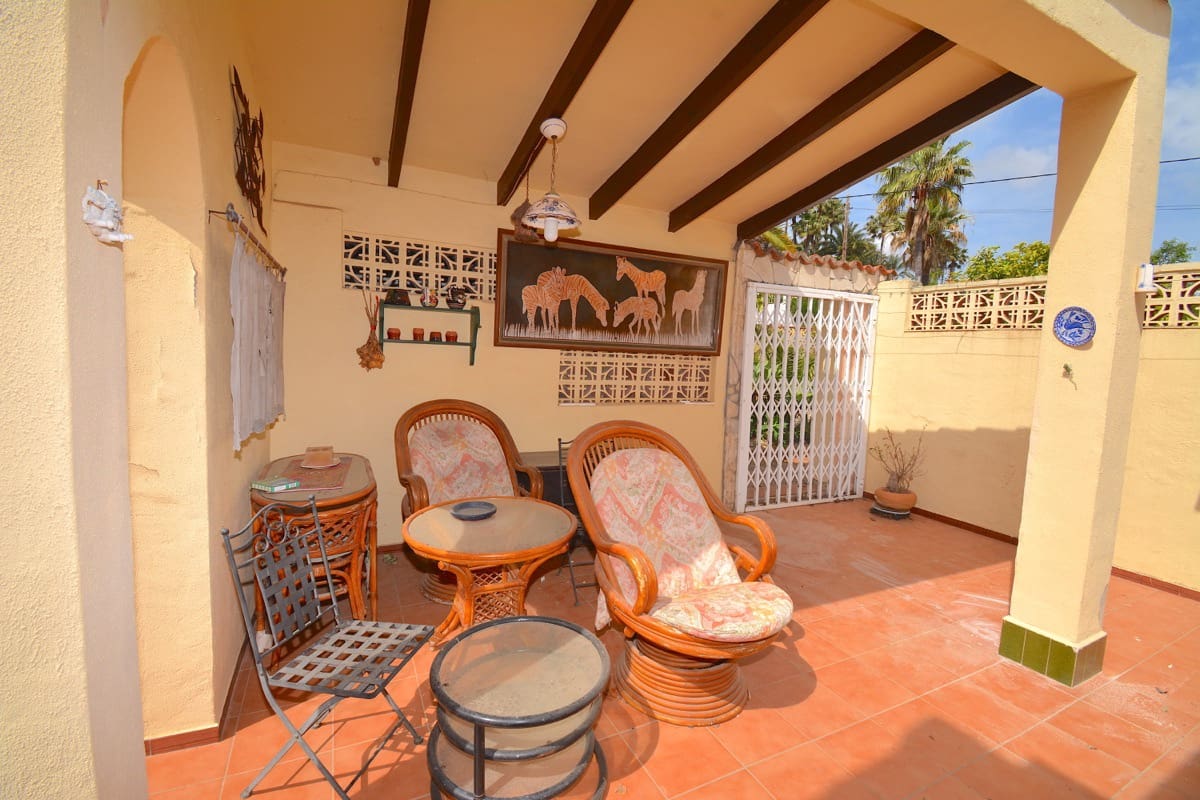 3 makuuhuone Maalaistalo myytävänä paikassa Denia - 395 000 € (Ref: 10003696)