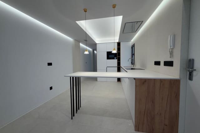2 camera da letto Appartamento in vendita in Casco Antiguo - Sant Cruz - Ayuntamiento, Alicante città - 428.000 € (Rif: 10003698)