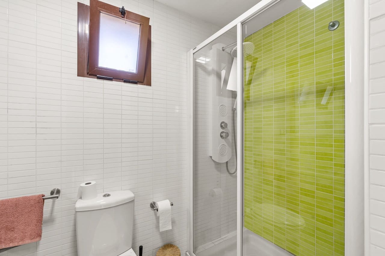 Chalet de 4 habitaciones en Santa Pola en venta con piscina - 799.000 € (Ref: 10003699)