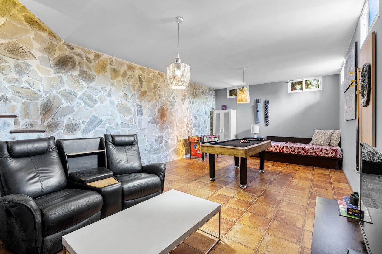 Chalet de 4 habitaciones en Santa Pola en venta con piscina - 799.000 € (Ref: 10003699)