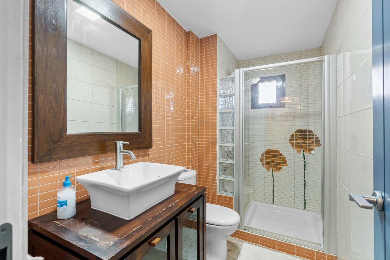 Chalet de 4 habitaciones en Santa Pola en venta con piscina - 799.000 € (Ref: 10003699)