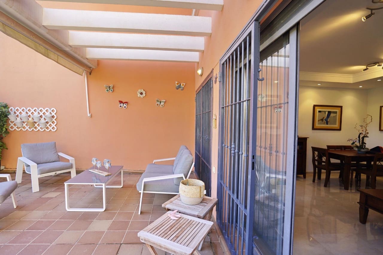 3 slaapkamer Appartement te koop in Denia met zwembad - € 605.000 (Ref: 10003700)