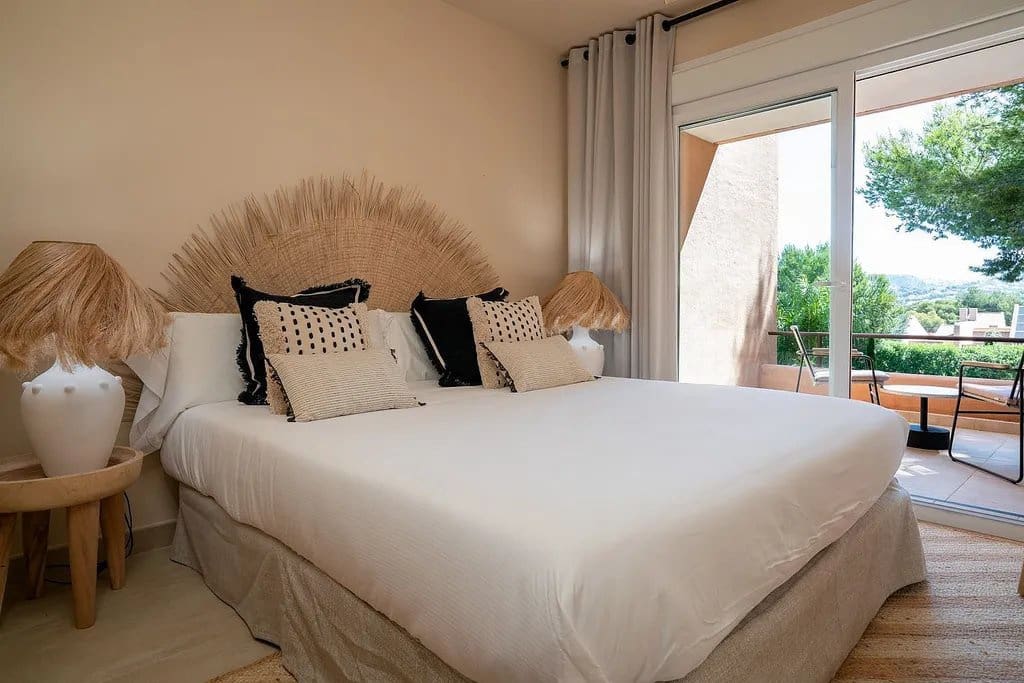 2 Zimmer Apartment zu verkaufen in Moraira mit Pool - 375.000 € (Ref: 10003706)
