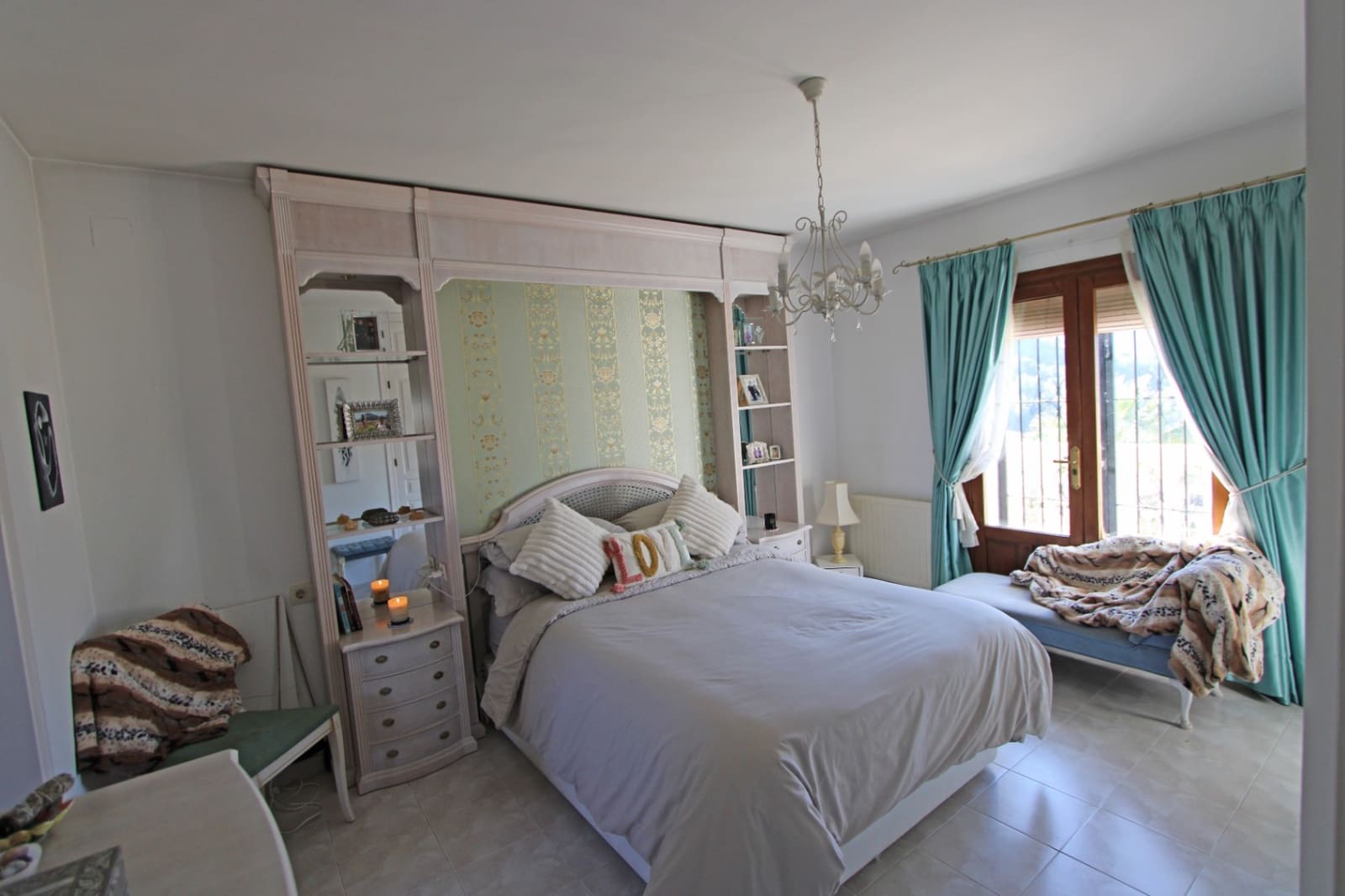 Chalet de 5 habitaciones en Jalón / Xaló en venta con piscina - 549.000 € (Ref: 10003708)