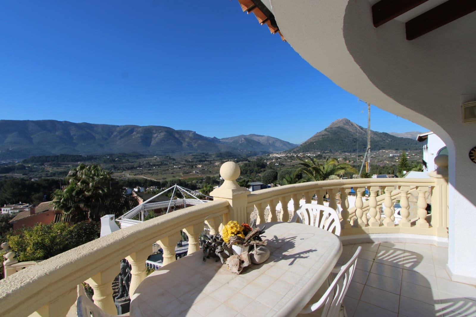 Chalet de 5 habitaciones en Jalón / Xaló en venta con piscina - 549.000 € (Ref: 10003708)
