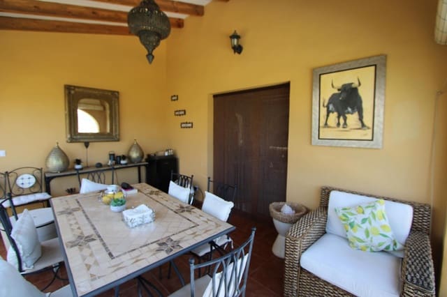 3 quarto Moradia para venda em Orba com piscina - 499 995 € (Ref: 10003709)